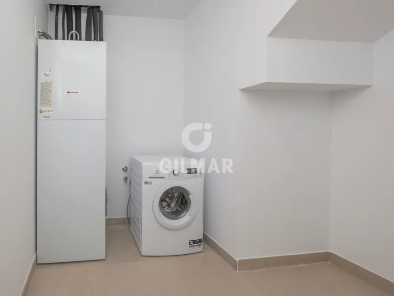 Semi-detached house in Estepona Este - Málaga