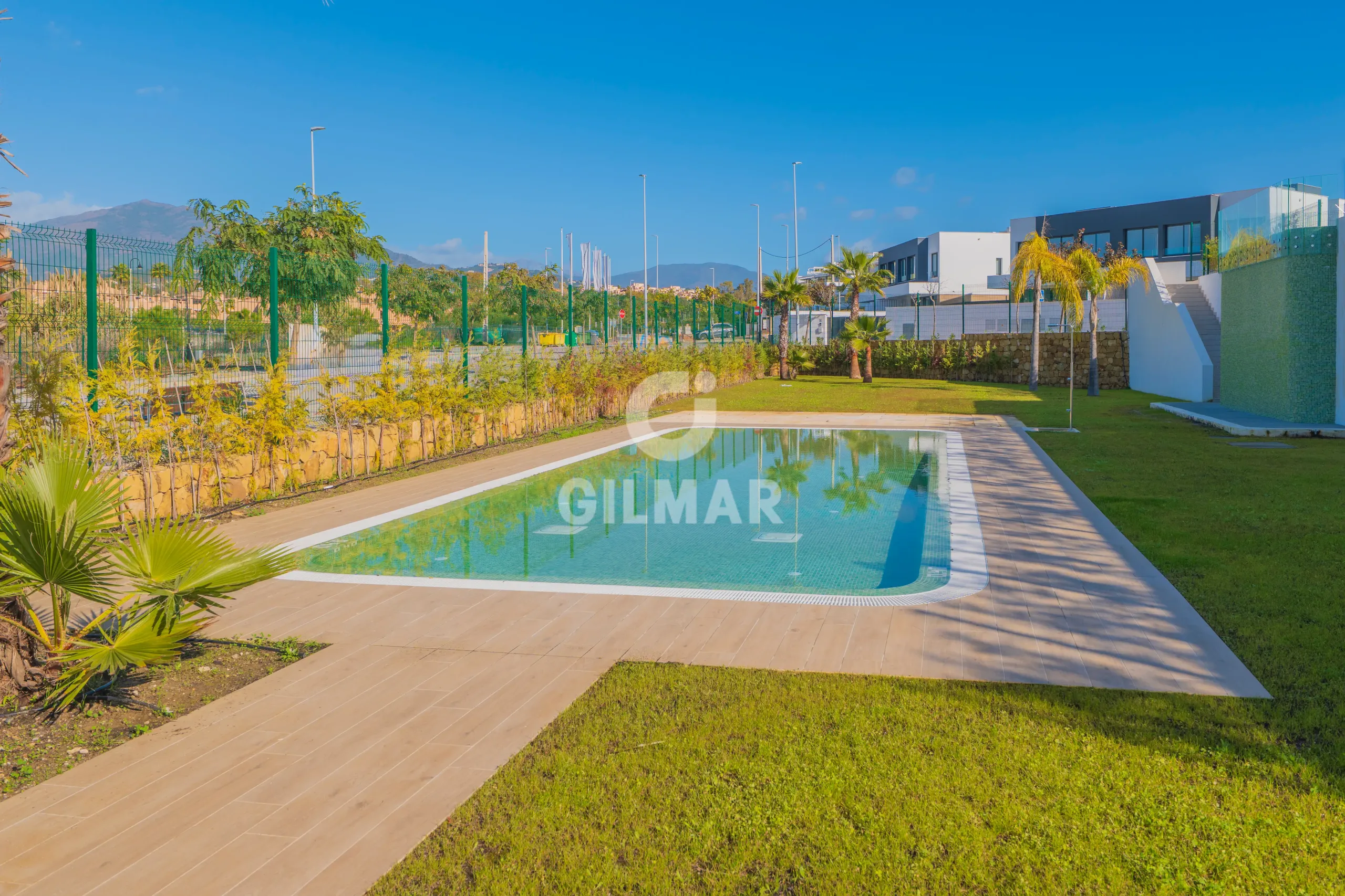 Semi-detached house in Estepona Este - Málaga