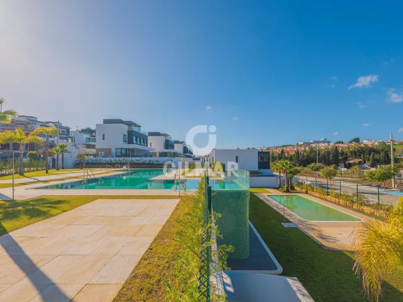 Semi-detached house in Estepona Este - Málaga