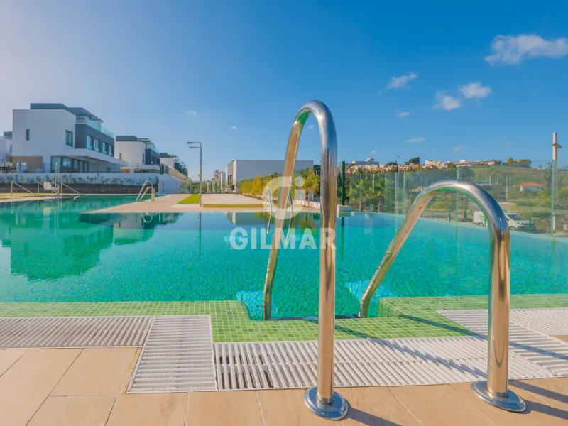 Semi-detached house in Estepona Este - Málaga