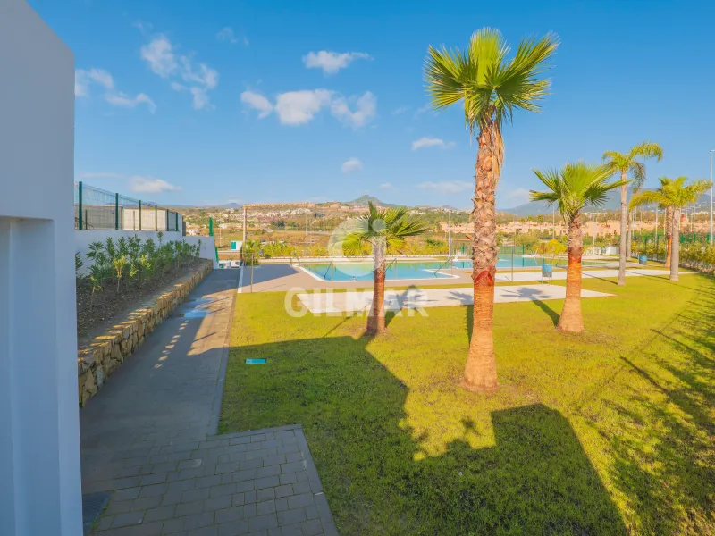 Semi-detached house in Estepona Este - Málaga