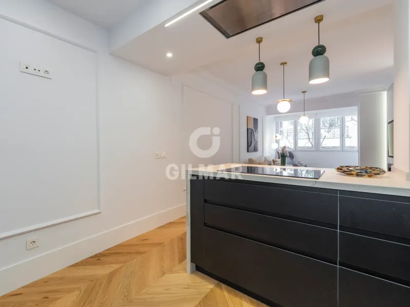 Apartment in Goya - Madrid