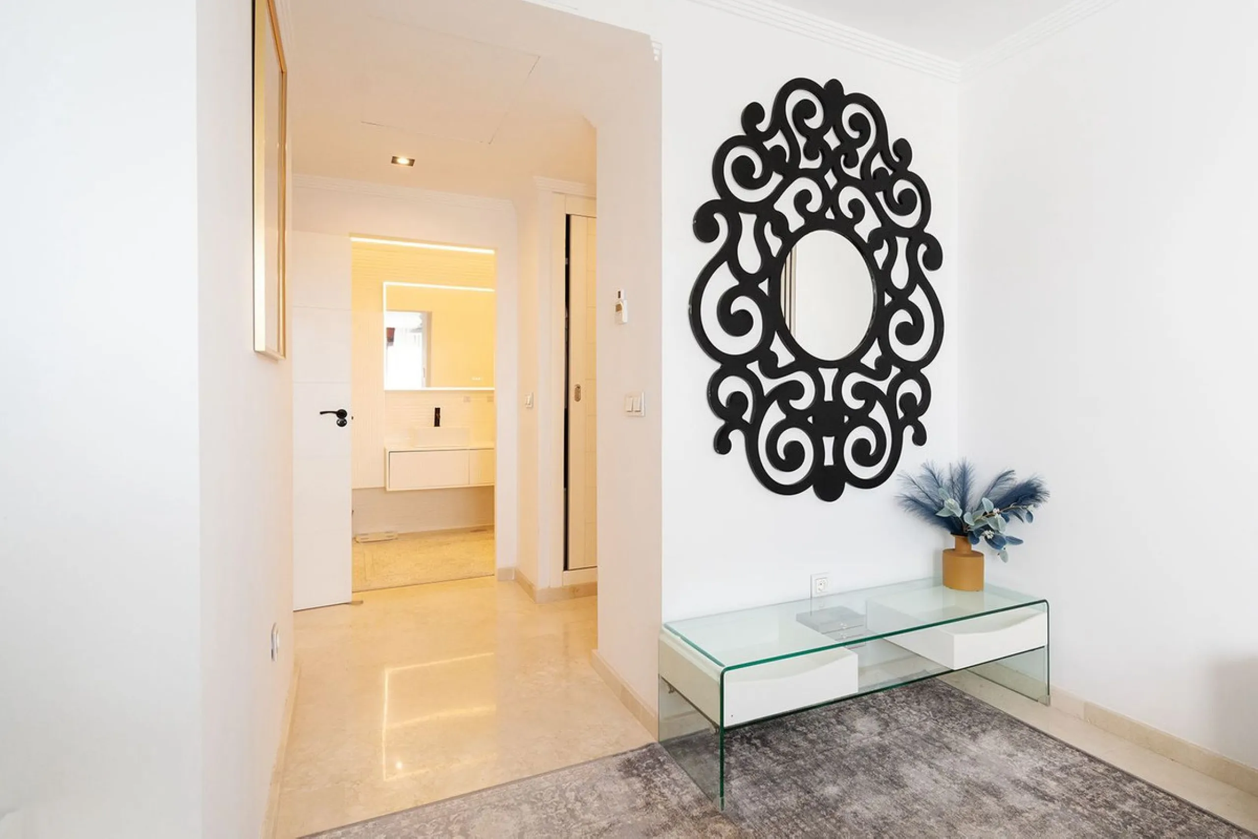 Appartment | Fully Renovated in 2025 | 3 Bedrooms • 3 Bathrooms • 150 m² Interior • 125 m² Exterior • Sunset Views