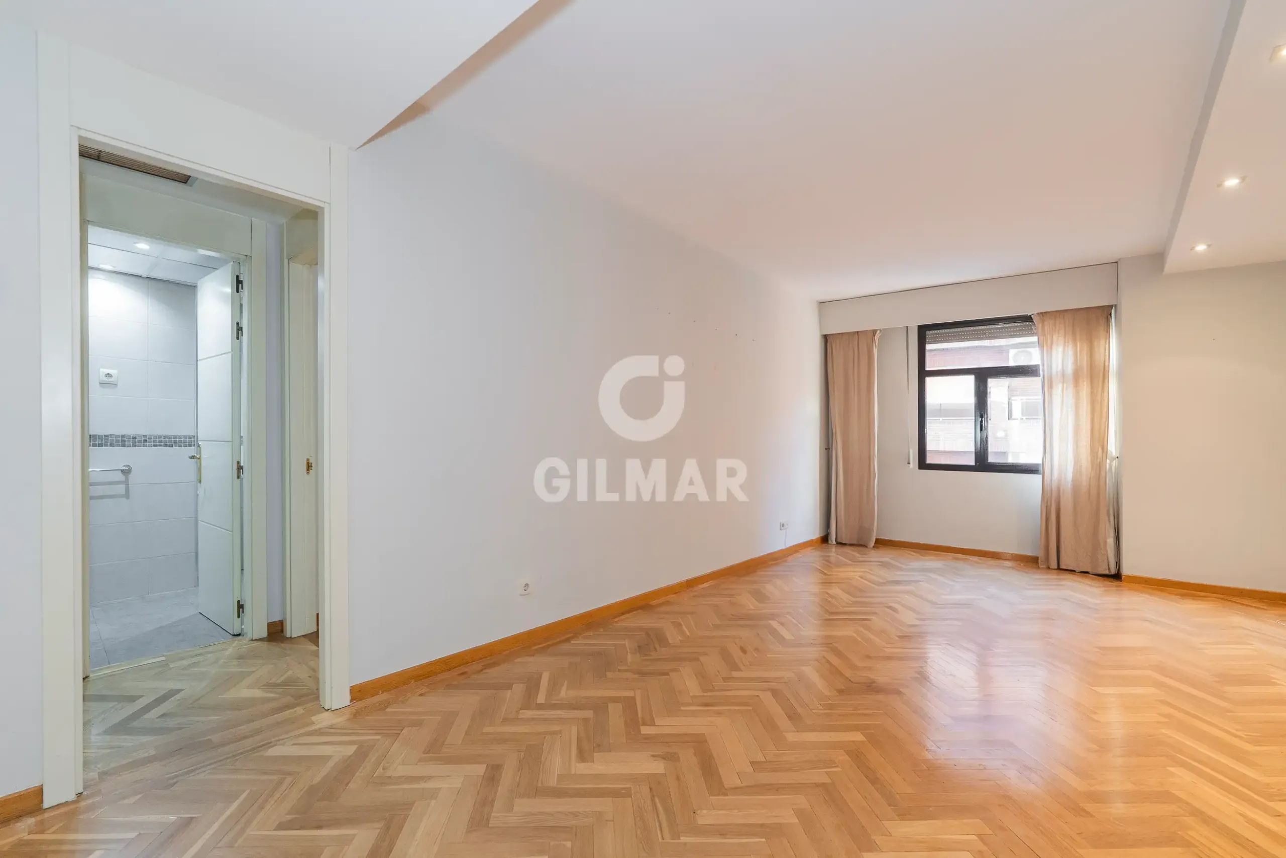 Apartment in Hispanoamérica - Madrid