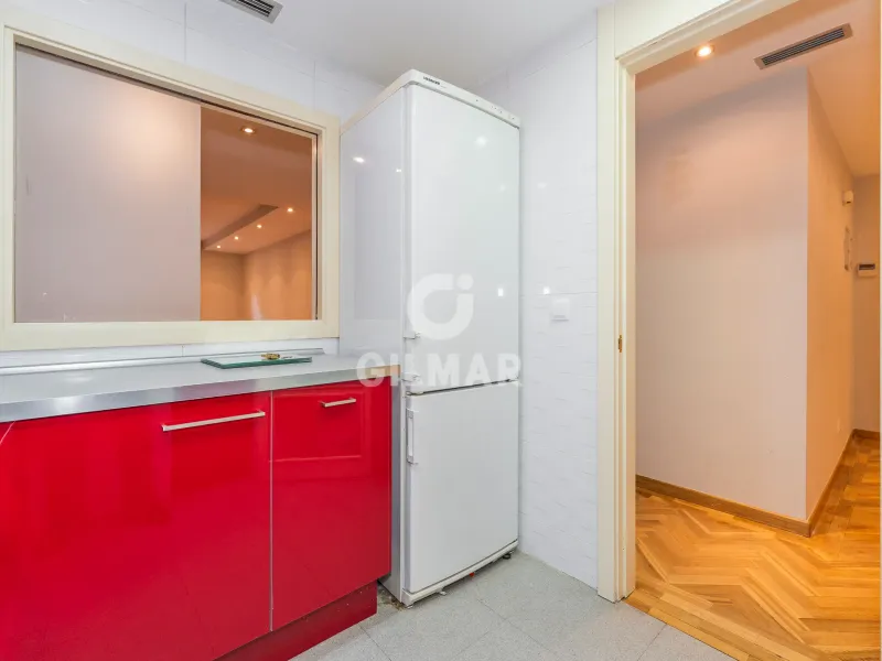 Apartment in Hispanoamérica - Madrid