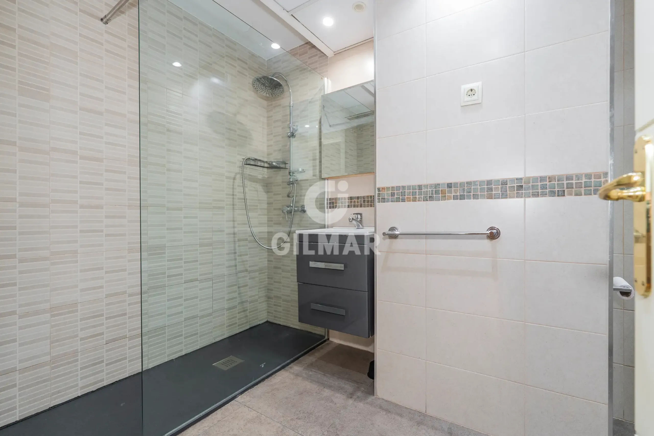 Apartment in Hispanoamérica - Madrid