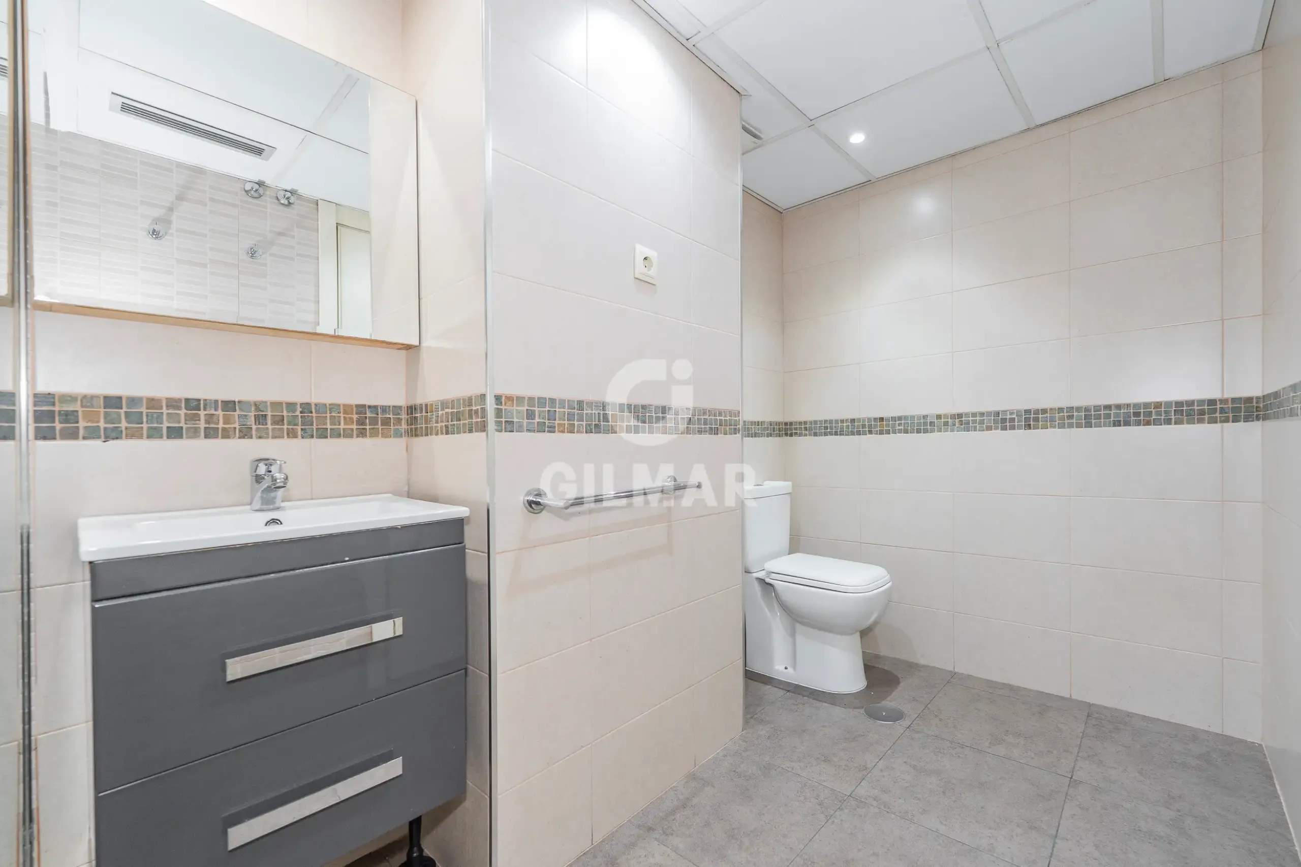 Apartment in Hispanoamérica - Madrid