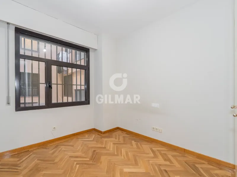 Apartment in Hispanoamérica - Madrid