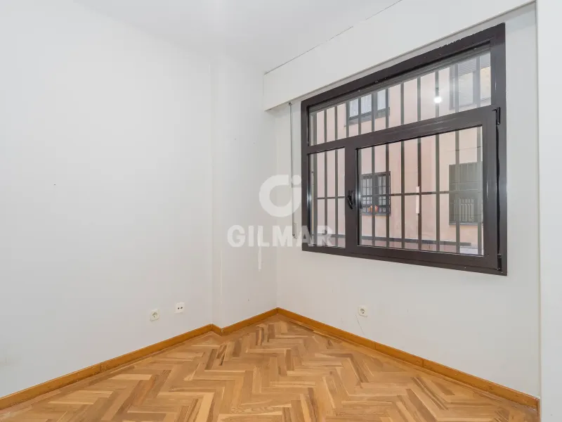Apartment in Hispanoamérica - Madrid