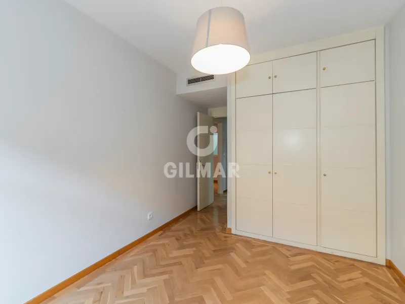 Apartment in Hispanoamérica - Madrid