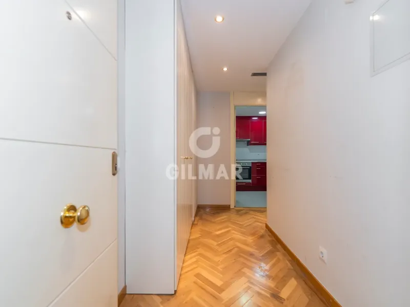 Apartment in Hispanoamérica - Madrid
