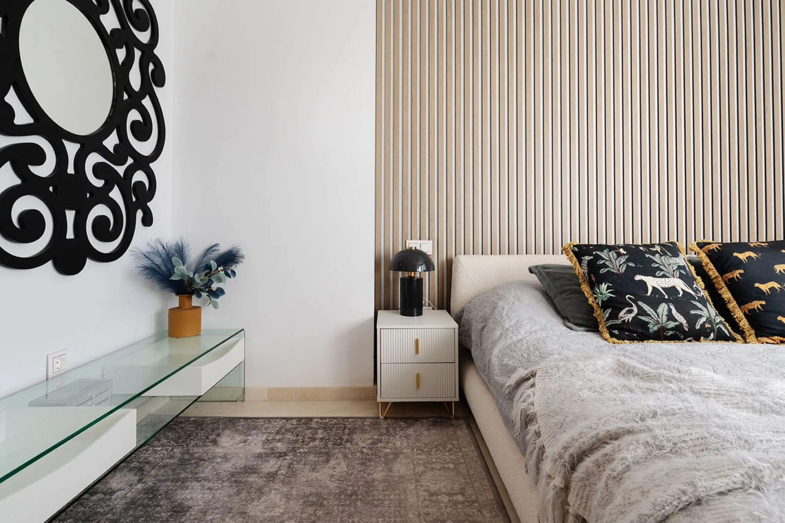 Appartment | Fully Renovated in 2025 | 3 Bedrooms • 3 Bathrooms • 150 m² Interior • 125 m² Exterior • Sunset Views