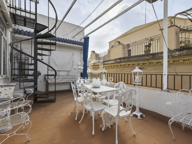 Piso en Centro (Sevilla) - Sevilla
