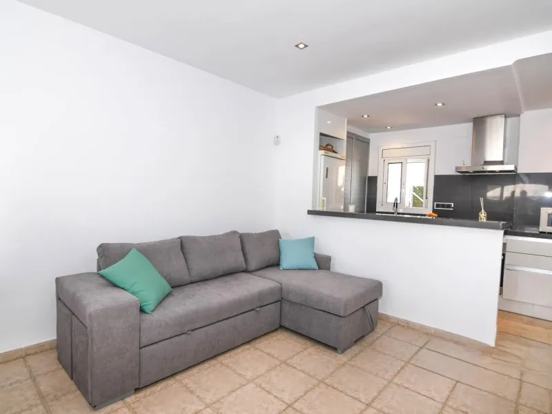 House with Terrace, Parking and Community Pool in Coma Ruga, Costa Brava