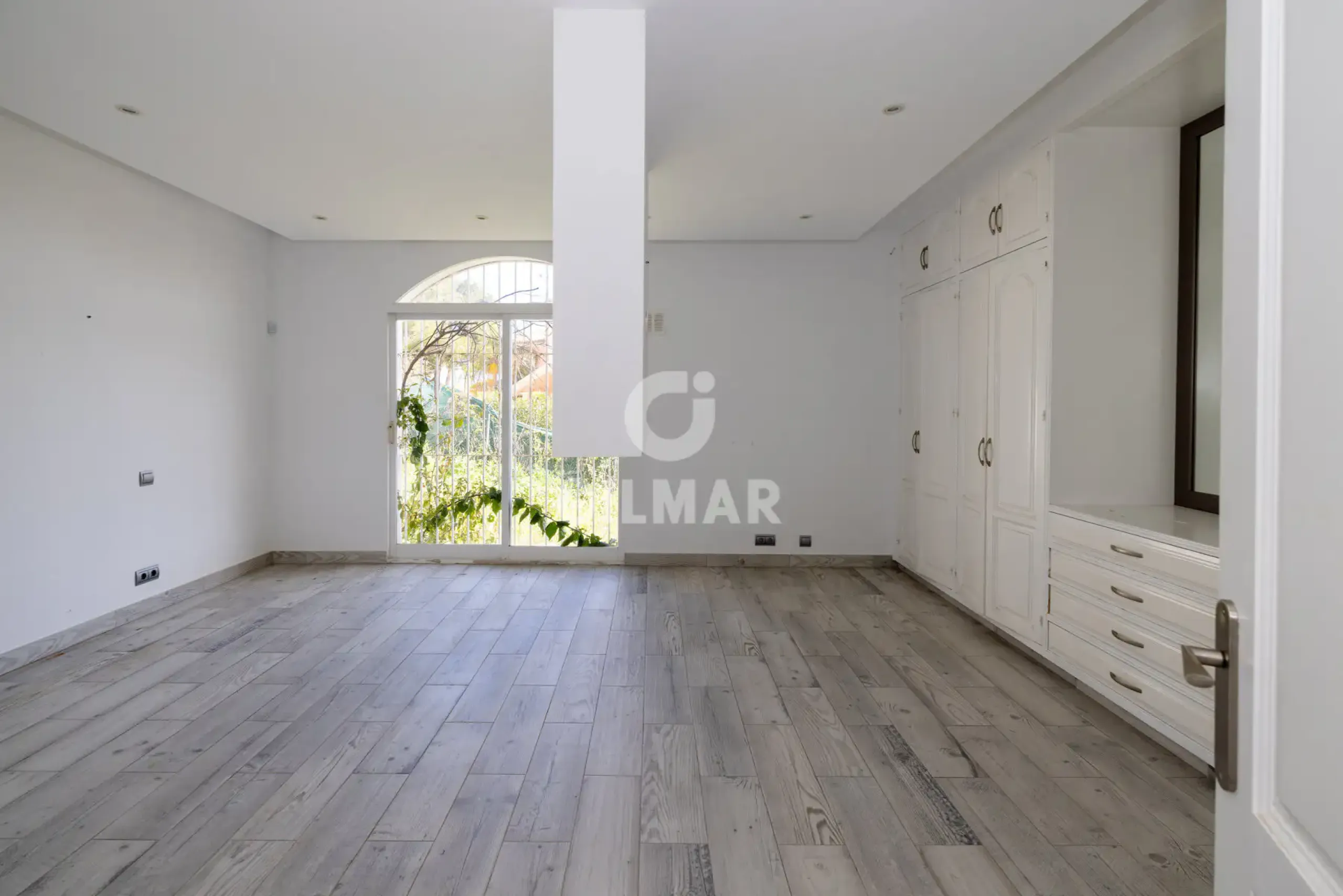 Villa in Estepona Este - Málaga