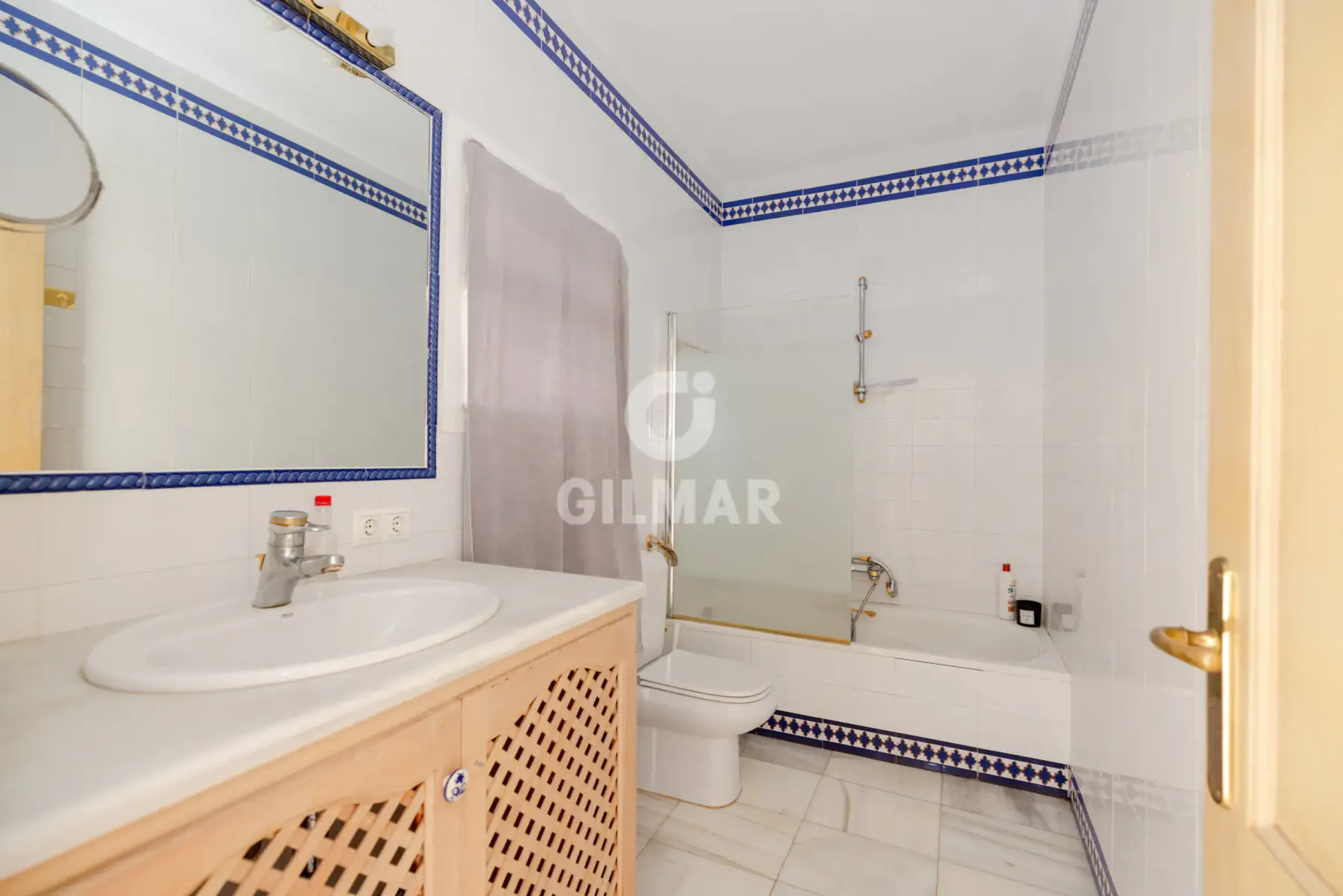 Villa in Estepona Este - Málaga