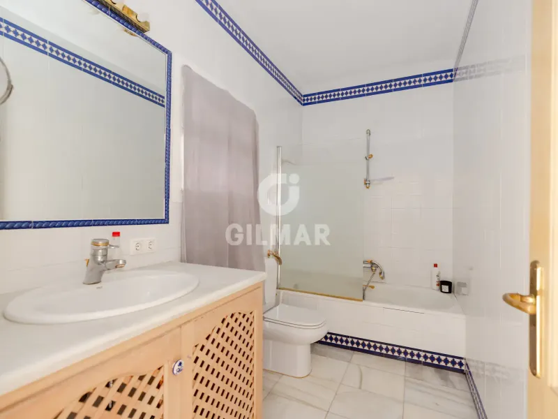 Villa in Estepona Este - Málaga