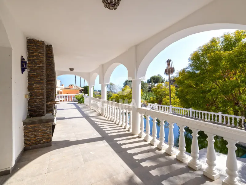 Villa in Estepona Este - Málaga