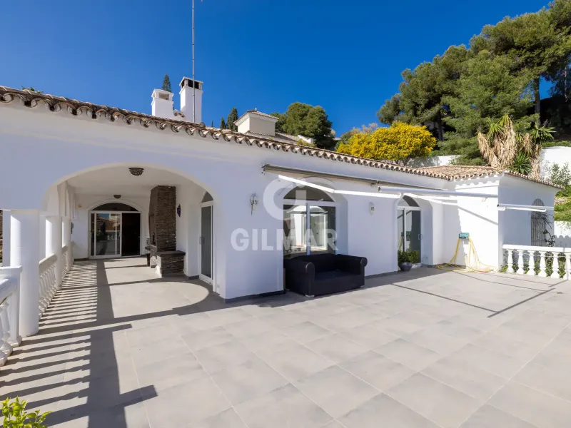 Villa in Estepona Este - Málaga