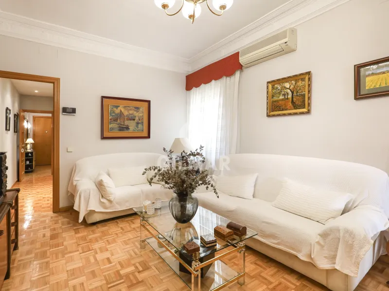 Piso en Embajadores - Madrid