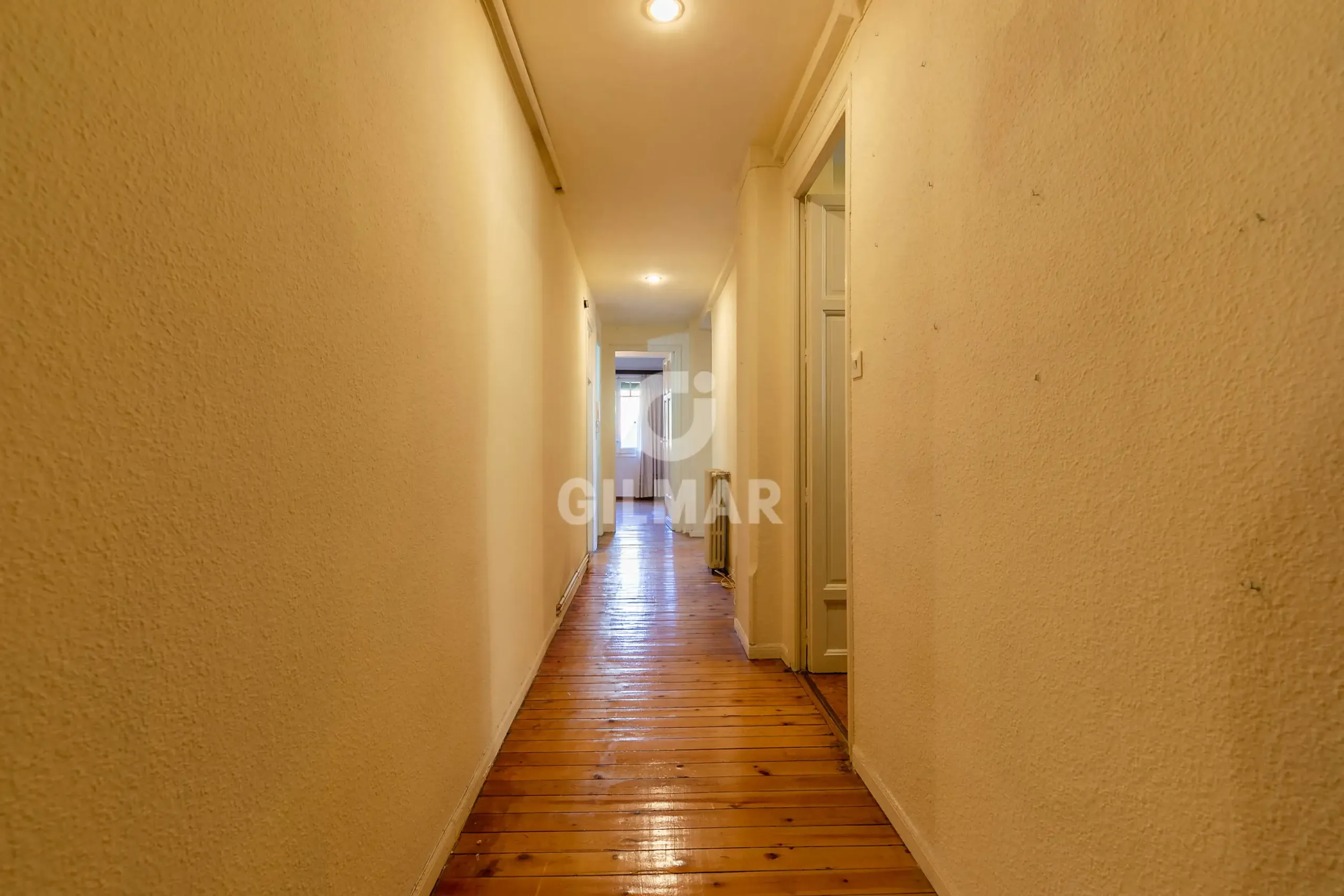 Piso en Cuatro Caminos - Madrid