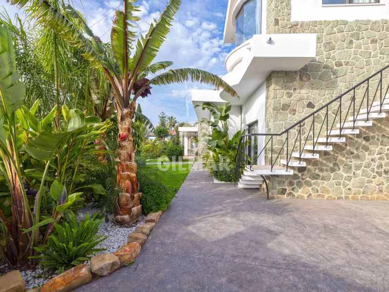 Chalet Independiente en Benalmádena - Málaga