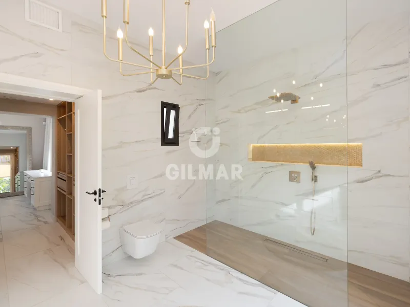 Chalet Independiente en Benalmádena - Málaga