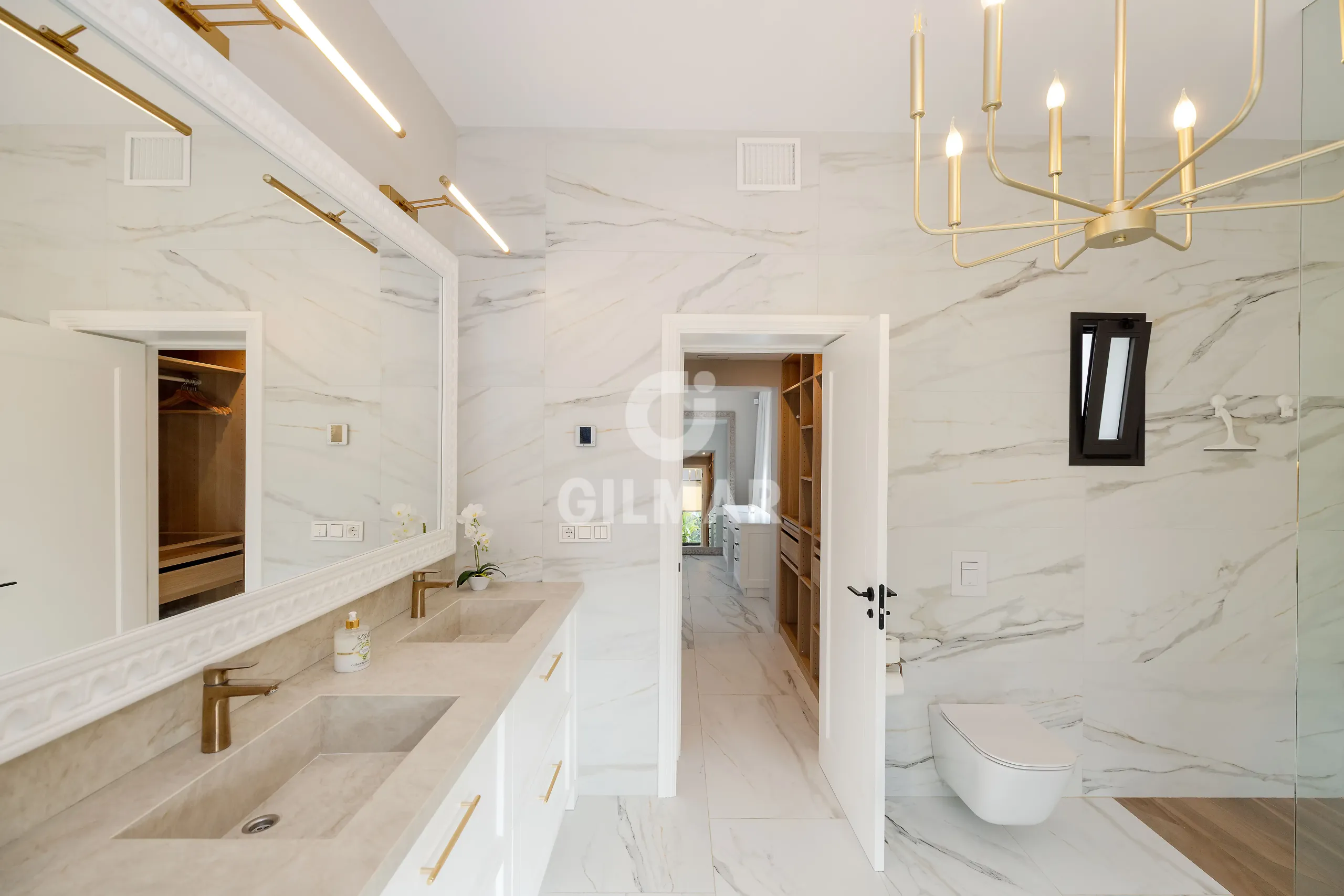 Chalet Independiente en Benalmádena - Málaga