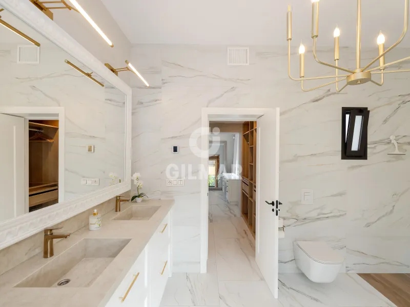 Chalet Independiente en Benalmádena - Málaga