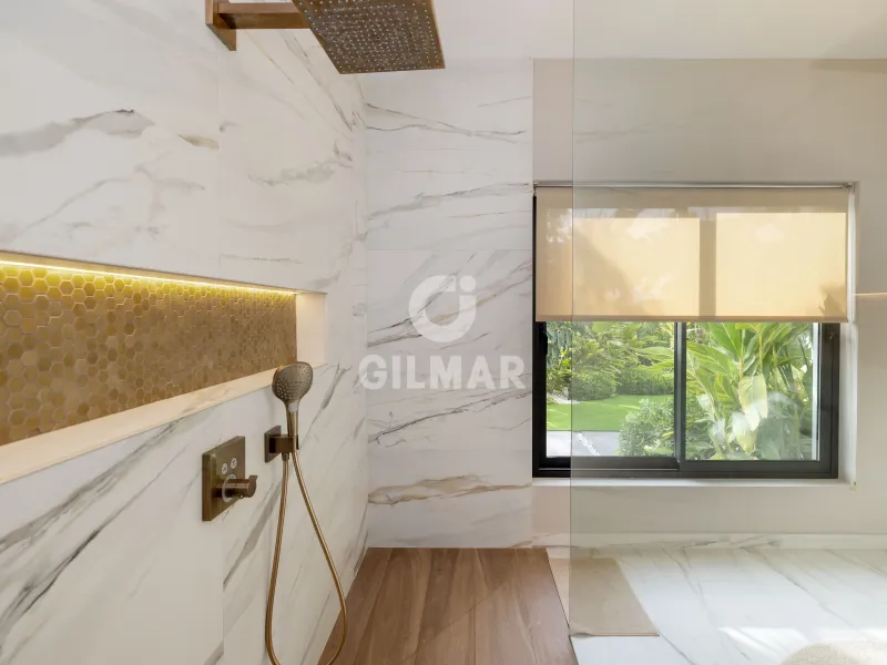 Chalet Independiente en Benalmádena - Málaga