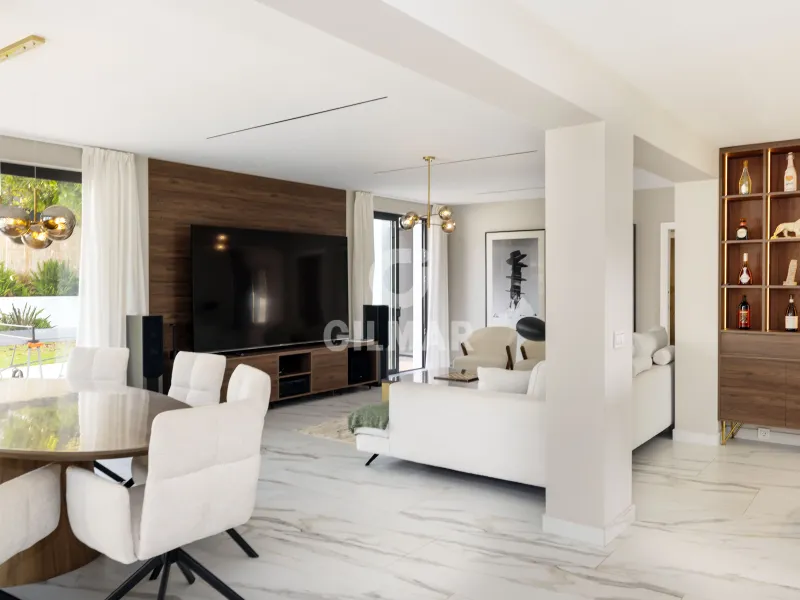 Chalet Independiente en Benalmádena - Málaga