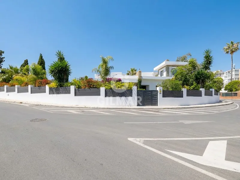 Chalet Independiente en Benalmádena - Málaga
