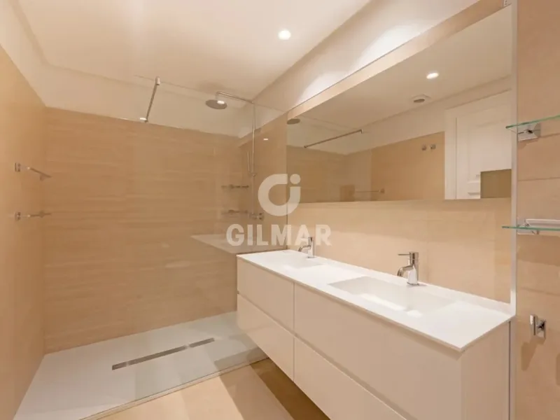 Apartamento en Estepona - Málaga