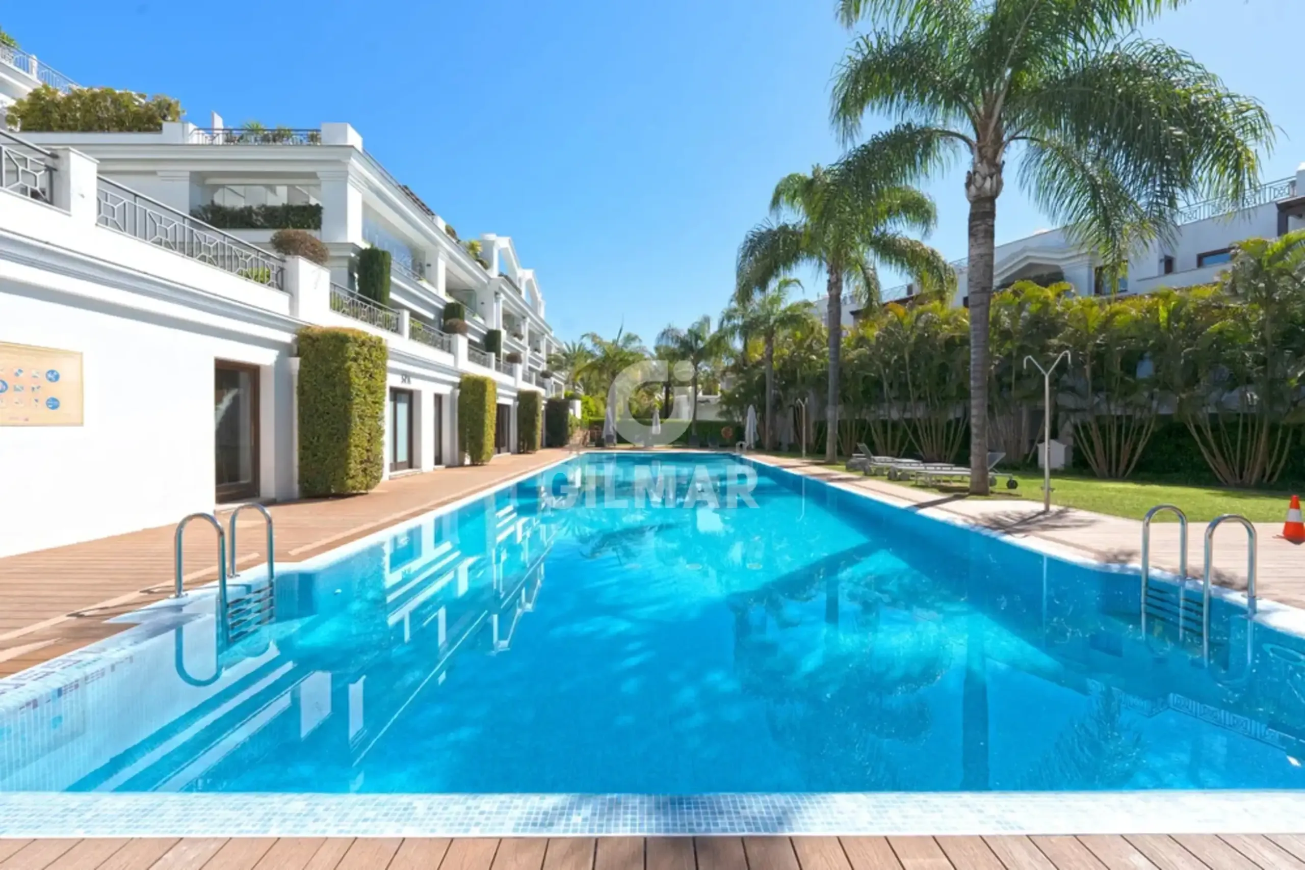 Apartamento en Estepona - Málaga