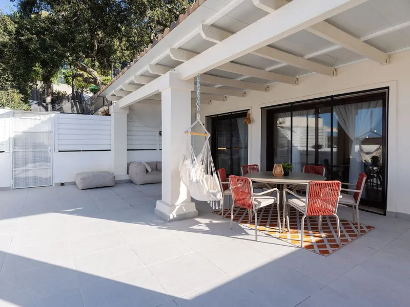 Appartment | Fully Renovated in 2025 | 3 Bedrooms • 3 Bathrooms • 150 m² Interior • 125 m² Exterior • Sunset Views