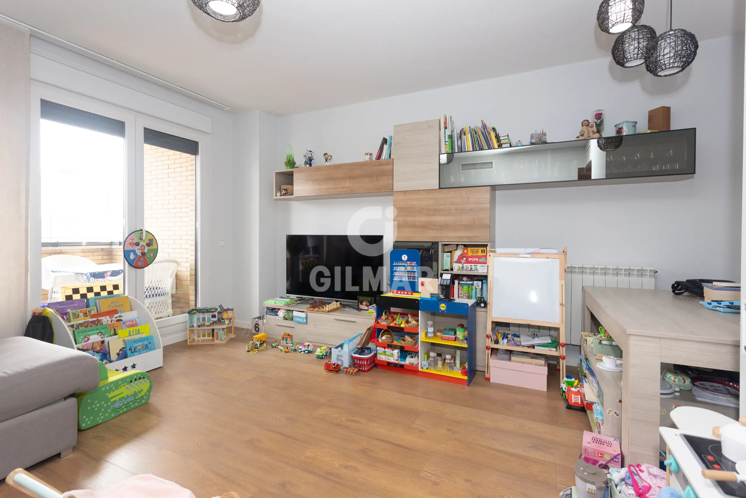Duplex penthouse in Palomeras Sureste - Madrid