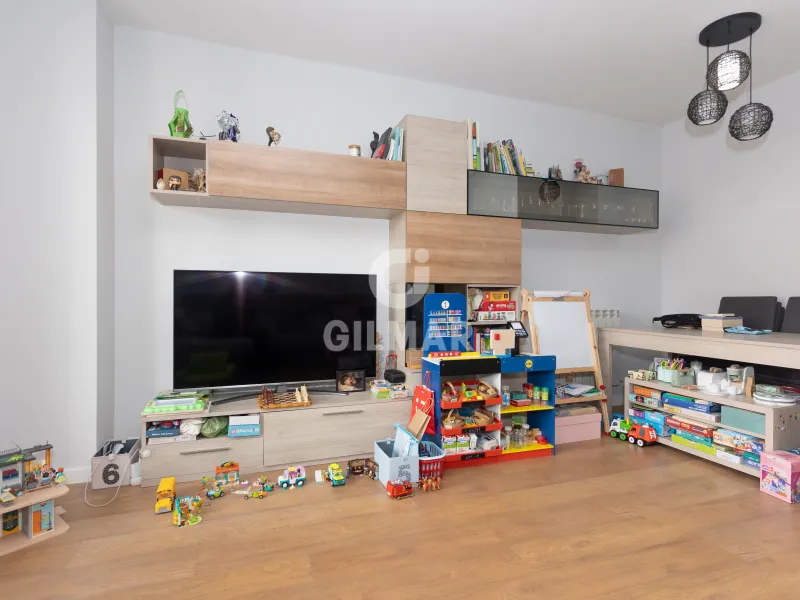 Duplex penthouse in Palomeras Sureste - Madrid