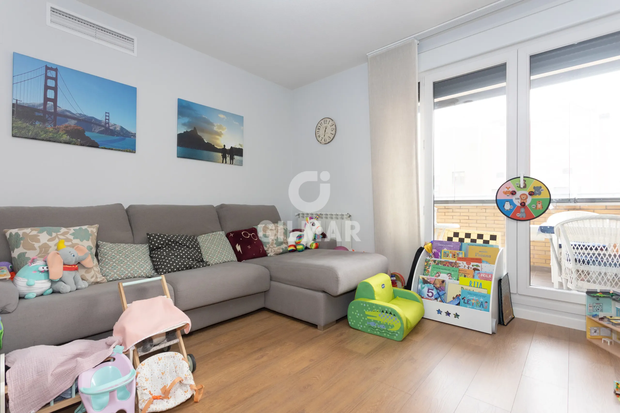 Duplex penthouse in Palomeras Sureste - Madrid