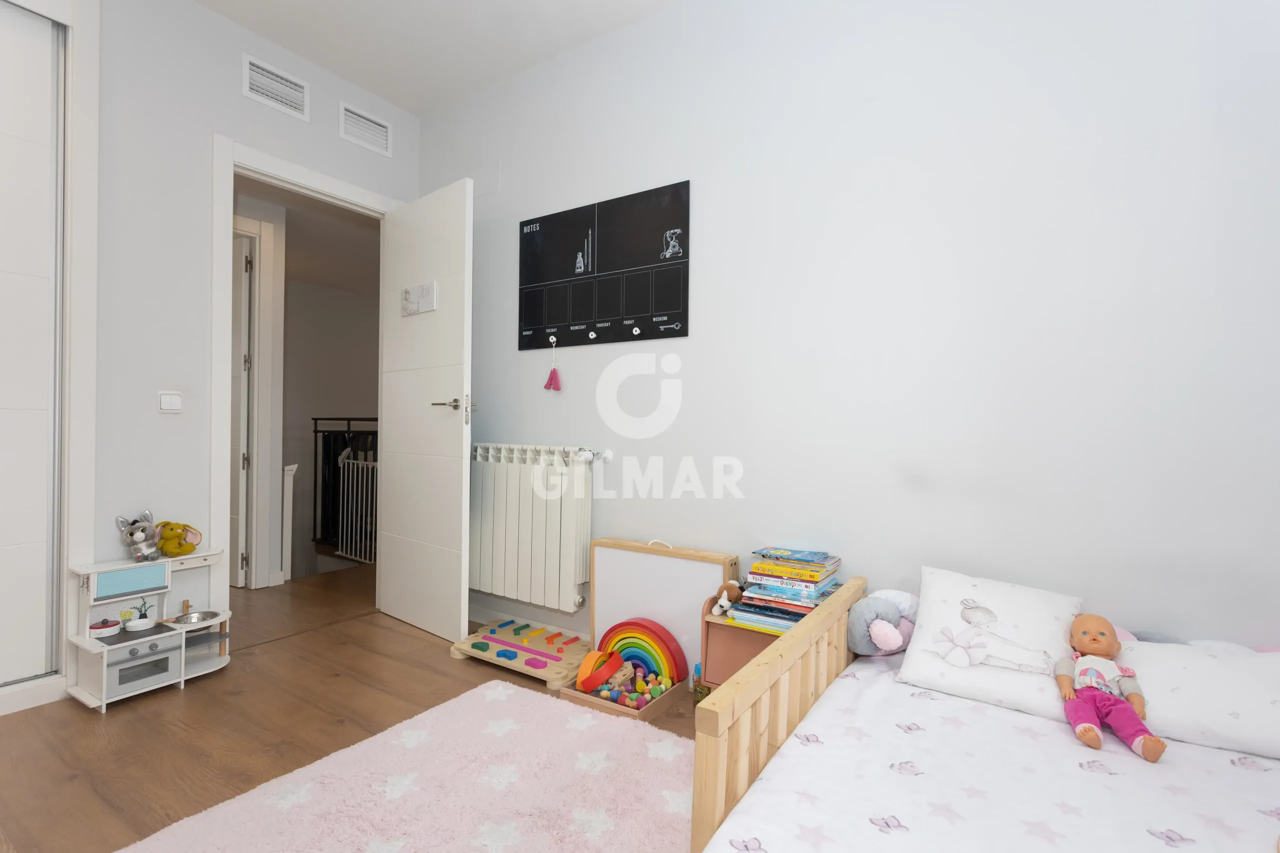 Duplex penthouse in Palomeras Sureste - Madrid