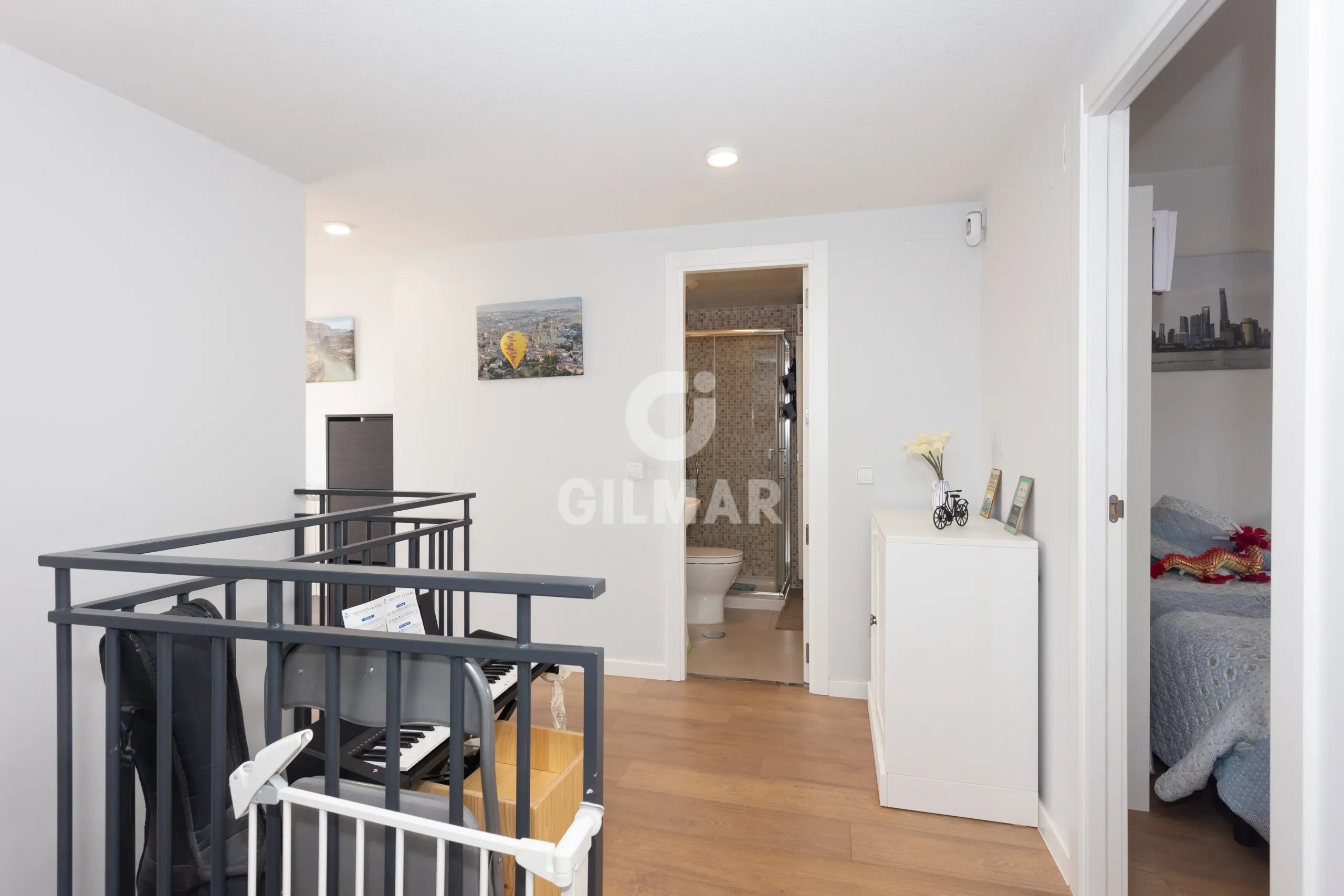 Duplex penthouse in Palomeras Sureste - Madrid