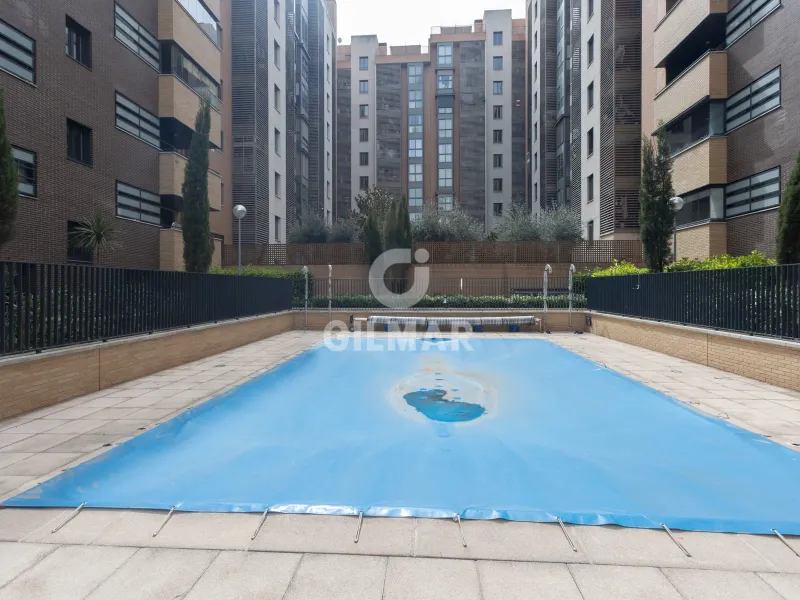 Duplex penthouse in Palomeras Sureste - Madrid