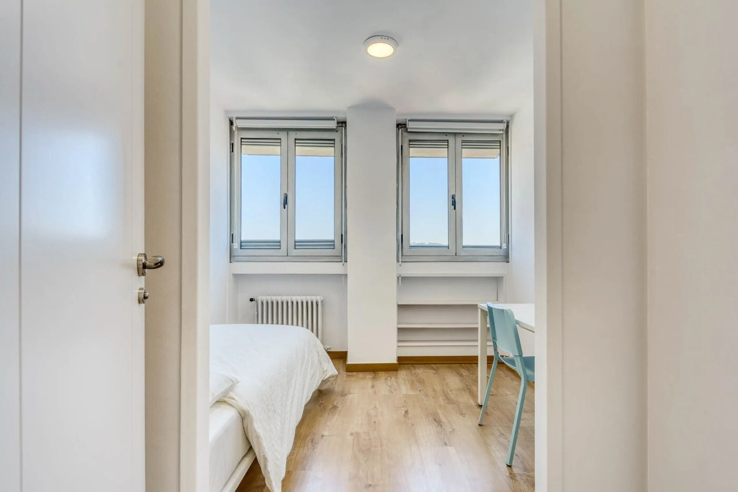 Elegante piso con vistas panorámicas al mar y a la ciudad en el corazón de Barcelona