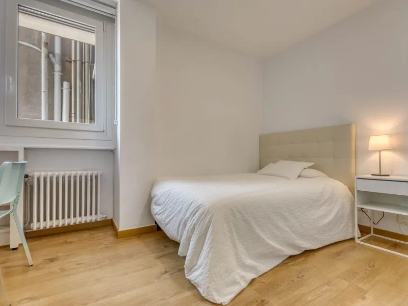 Elegante piso con vistas panorámicas al mar y a la ciudad en el corazón de Barcelona