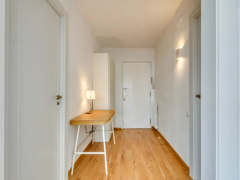 Elegante piso con vistas panorámicas al mar y a la ciudad en el corazón de Barcelona