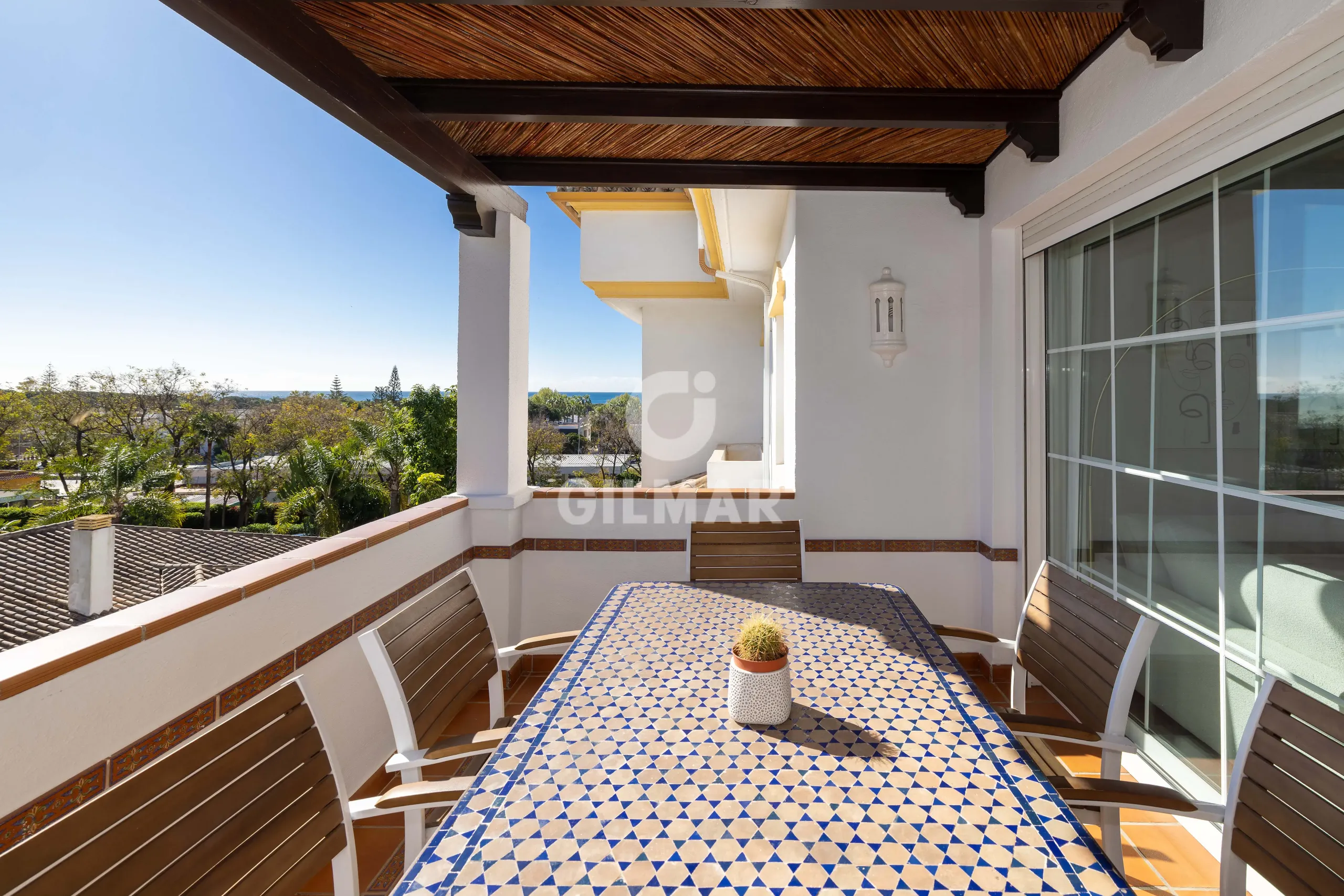 Duplex penthouse in Marbella Ciudad - Málaga