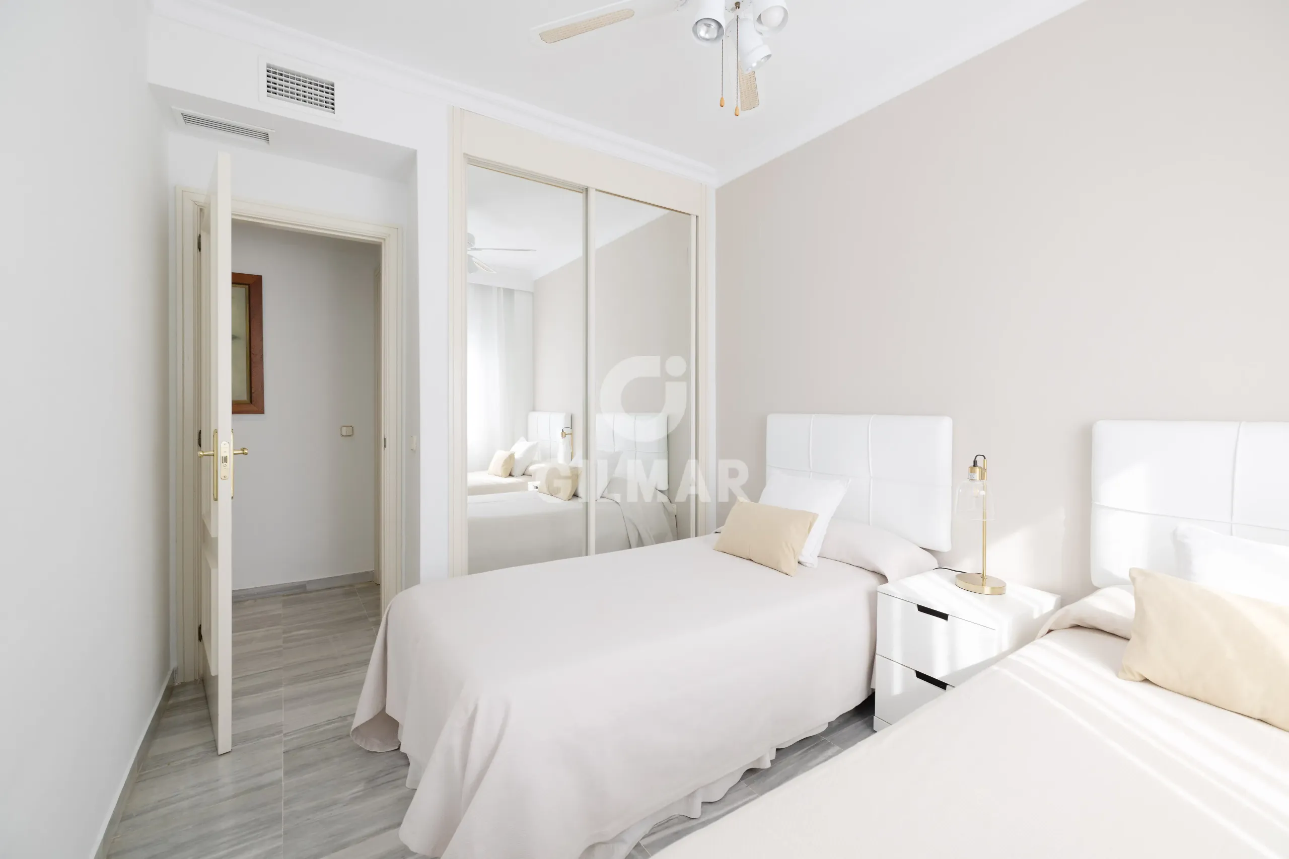 Duplex penthouse in Marbella Ciudad - Málaga