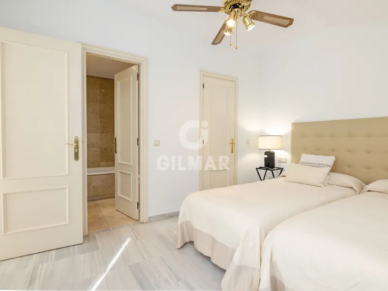 Duplex penthouse in Marbella Ciudad - Málaga