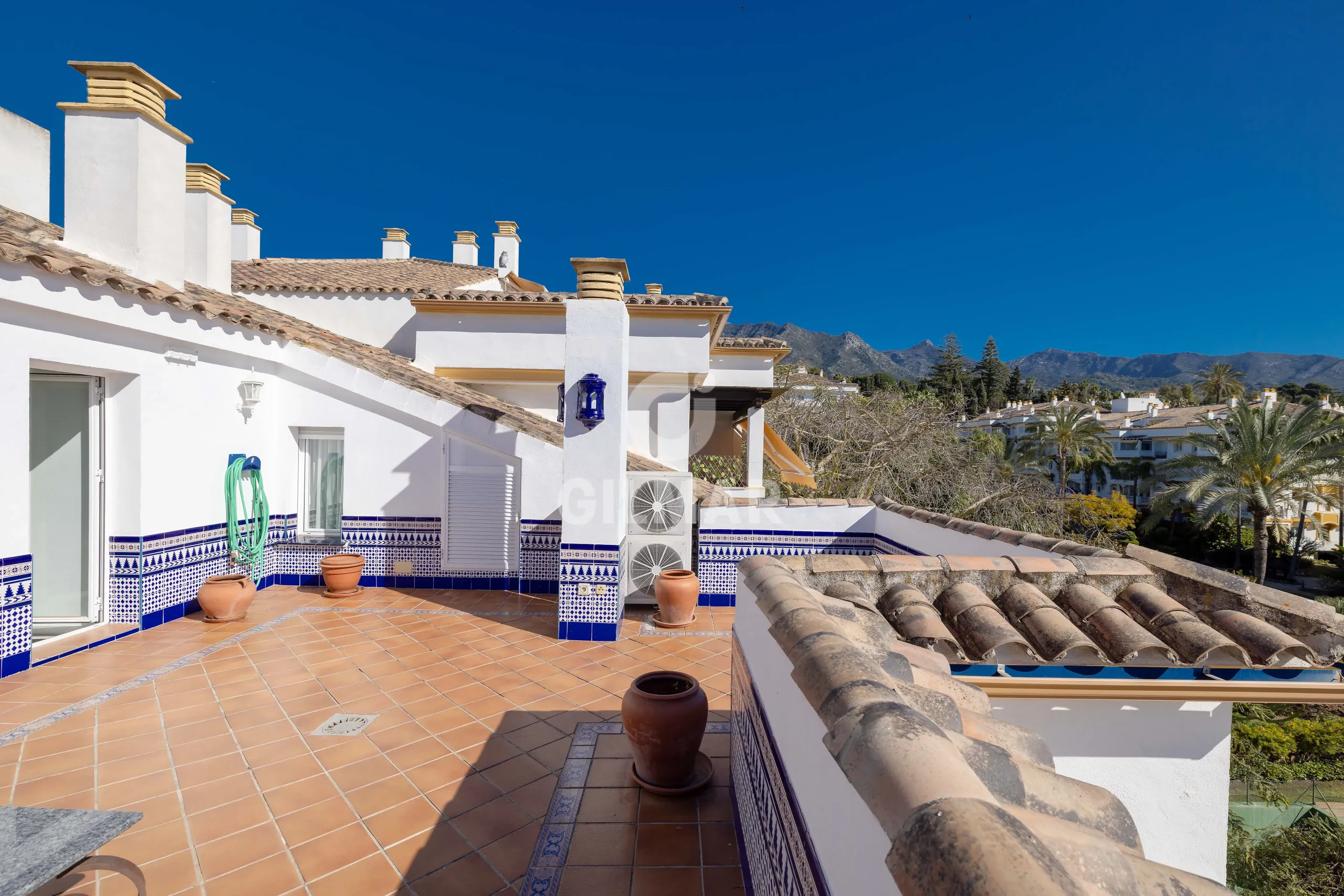 Duplex penthouse in Marbella Ciudad - Málaga