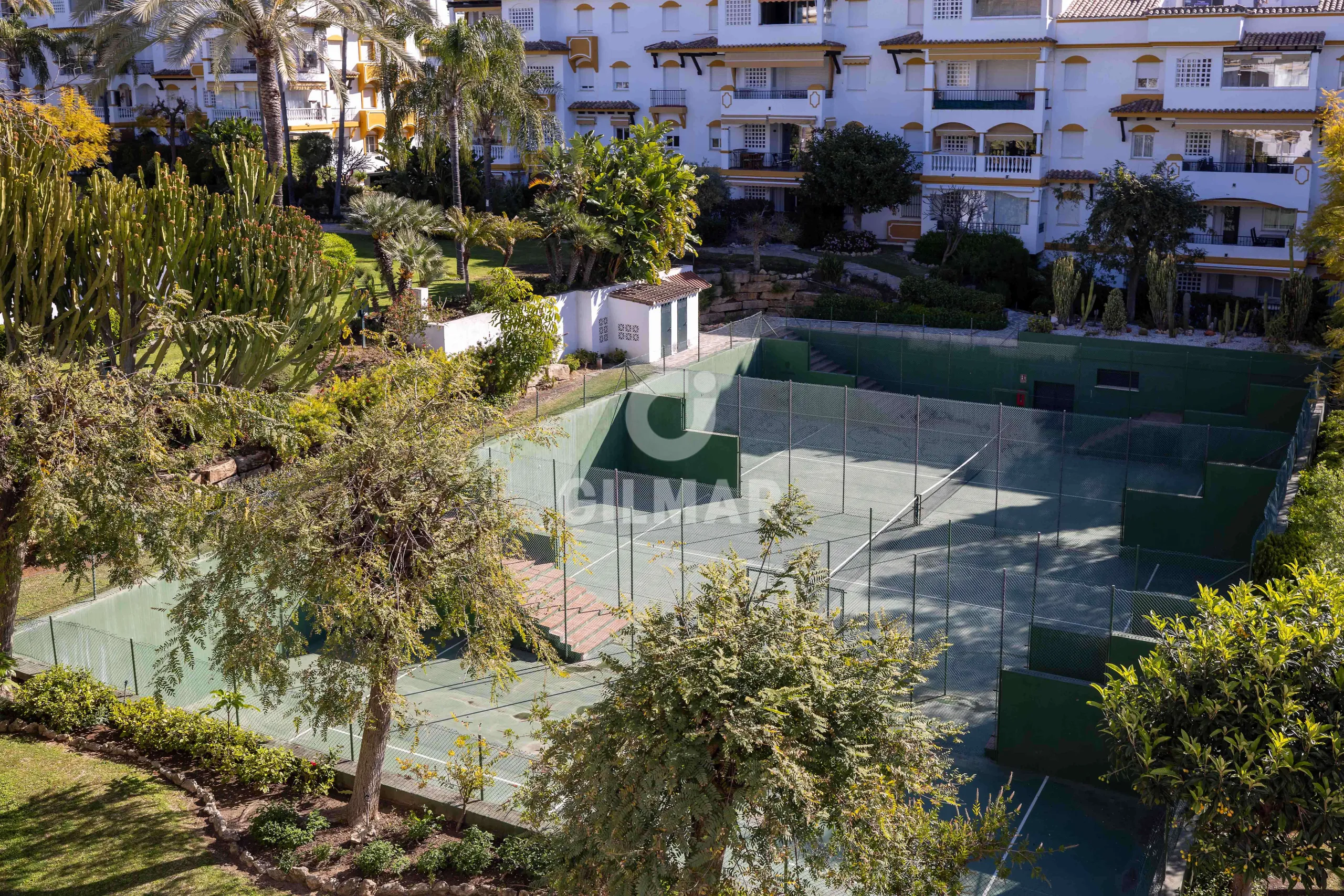 Duplex penthouse in Marbella Ciudad - Málaga