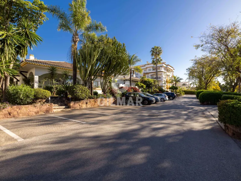 Duplex penthouse in Marbella Ciudad - Málaga
